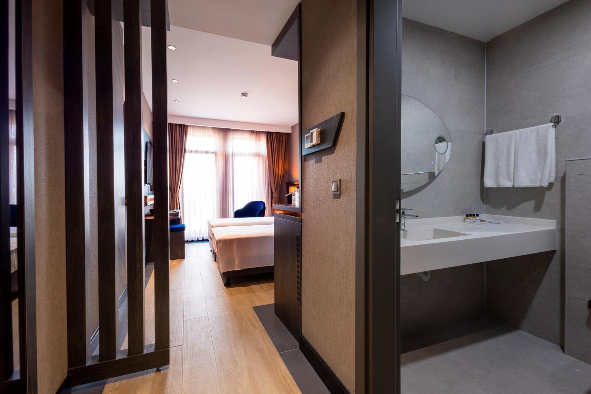 Westdoor Hotel Edirne Exterior photo